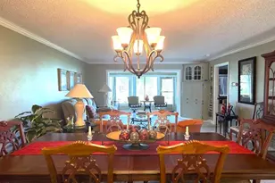 2532 Royal Pines Cir, Clearwater, FL 33763 - Photo 10