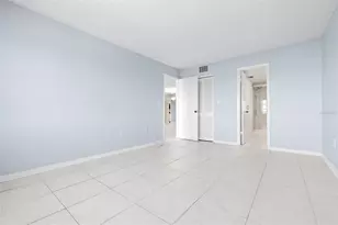8950 Park Blvd, Seminole, FL 33777 - Photo 24