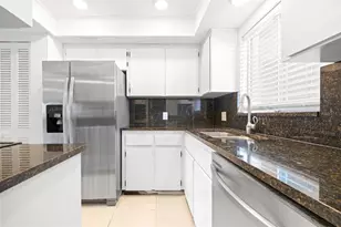 8950 Park Blvd, Seminole, FL 33777 - Photo 44