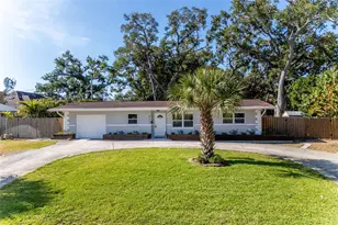 8242 31st Terrace N, Saint Petersburg, FL 33710 - Photo 1