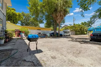 1033 19th Avenue S, Saint Petersburg, FL 33705 - Photo 8