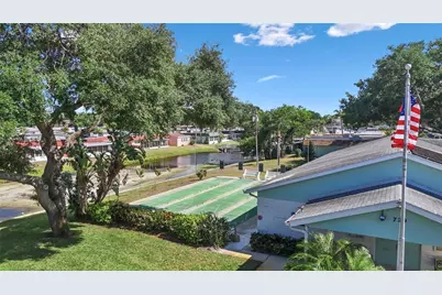 325 Sky Loch Drive W, Dunedin, FL 34698 - Photo 34