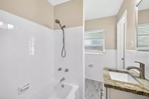 1310 W Woodlawn Ave, Tampa, FL 33603 - Photo 14