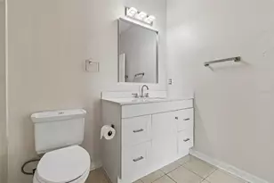 3566 High Hampton Cir, Tampa, FL 33610 - Photo 32
