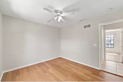 16573 Brigadoon Drive, Tampa, FL 33618 - Photo 12