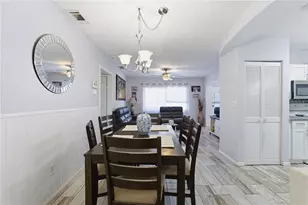 10801 W Elbow Dr, Tampa, FL 33612 - Photo 8