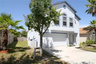 10410 Opus Dr, Riverview, FL 33579 - Photo 2