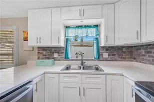 2155 Edythe Dr, Dunedin, FL 34698 - Photo 14