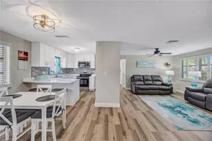 2155 Edythe Dr, Dunedin, FL 34698 - Photo 6