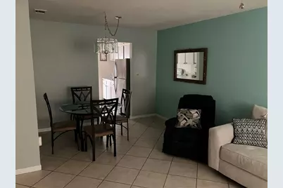 5247 81st Street N #18, Saint Petersburg, FL 33709 - Photo 4