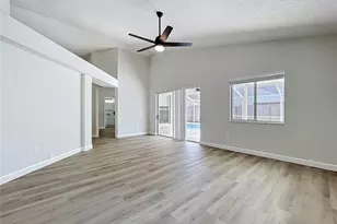 11027 Streamside Dr, Tampa, FL 33624 - Photo 38
