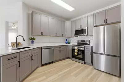 4323 Bayside Village Drive #312, Tampa, FL 33615 - Photo 6