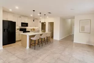 10216 Carloway Hills Dr, Wimauma, FL 33598 - Photo 6
