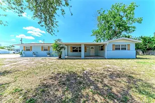 2401 10th St W, Palmetto, FL 34221 - Photo 2
