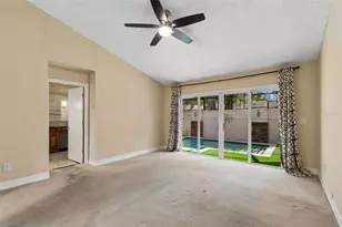 14675 Village Glen Cir, Tampa, FL 33618 - Photo 40