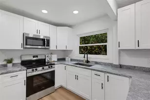 530 16th St NW, Largo, FL 33770 - Photo 10