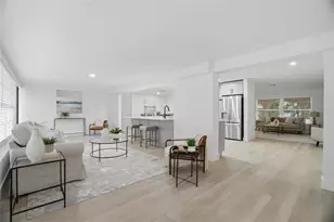 1200 80th St S, Saint Petersburg, FL 33707 - Photo 10