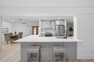 1200 80th St S, Saint Petersburg, FL 33707 - Photo 10