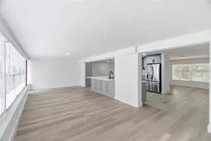 1200 80th St S, Saint Petersburg, FL 33707 - Photo 16