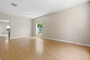 2631 Queen Alberta Dr, Valrico, FL 33596 - Photo 6