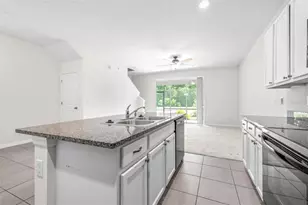 32960 Kaloko Rd, Wesley Chapel, FL 33543 - Photo 8