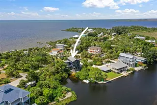 10701 Pine Island Dr, Weeki Wachee, FL 34607 - Photo 4