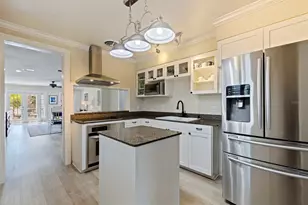 1010 43rd Ave N, Saint Petersburg, FL 33703 - Photo 6