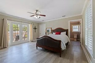 1010 43rd Ave N, Saint Petersburg, FL 33703 - Photo 16