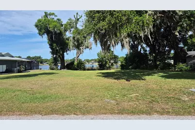 3745 Lake Breeze Drive, Land O Lakes, FL 34639 - Photo 2
