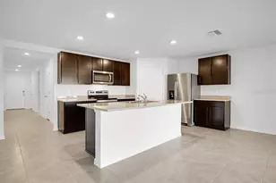 16530 Windmill Forge Pass, Wimauma, FL 33598 - Photo 4