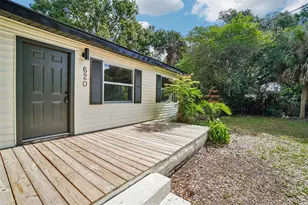 620 2nd St, Polk City, FL 33868 - Photo 2