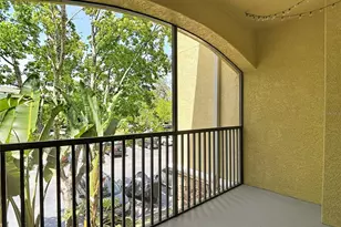 10201 Courtney Palms Blvd, Tampa, FL 33619 - Photo 6