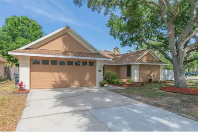 18306 Felspar Way, Tampa, FL 33647 - Photo 2
