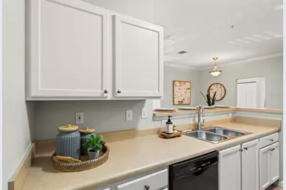 5000 Culbreath Key Way #1-107, Tampa, FL 33611 - Photo 12