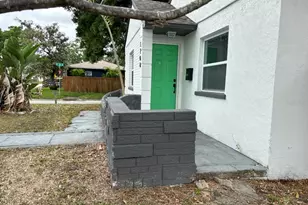 1700 30th St S, Saint Petersburg, FL 33712 - Photo 4