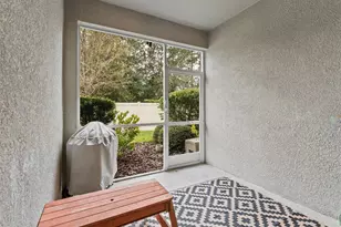 26399 Limestone Spgs Wy, Wesley Chapel, FL 33544 - Photo 30