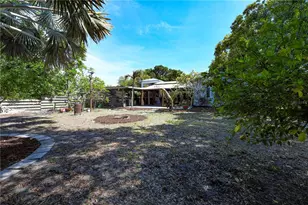 2059 Rose St, Sarasota, FL 34239 - Photo 32