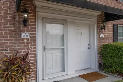 2559 Cedar Cypress Court, Tampa, FL 33618 - Photo 2