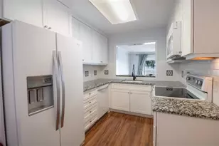 2559 Cedar Cypress Ct., Tampa, FL 33618 - Photo 4