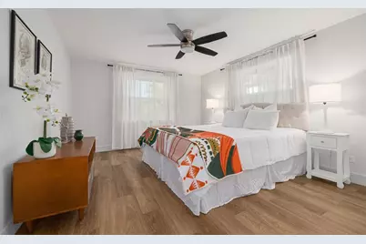 3850 52nd Avenue N, Saint Petersburg, FL 33714 - Photo 8