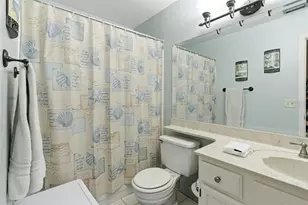 3227 Valley Oaks Dr, Tampa, FL 33618 - Photo 26