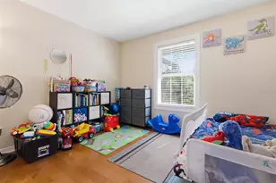 3227 Valley Oaks Dr, Tampa, FL 33618 - Photo 22