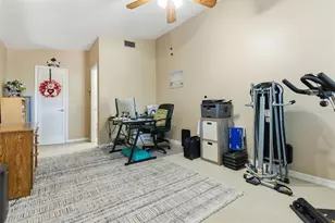 3227 Valley Oaks Dr, Tampa, FL 33618 - Photo 24