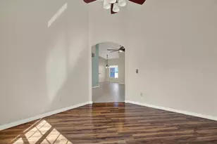 4400 Dior Rd, Spring Hill, FL 34609 - Photo 6