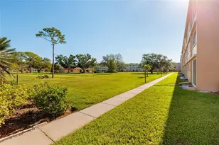 4915 Bay St NE, Saint Petersburg, FL 33703 - Photo 26
