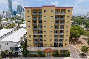316 8th St S, Saint Petersburg, FL 33701 - Photo 2