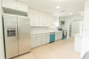 4203 Fawn Cir, Tampa, FL 33610 - Photo 8