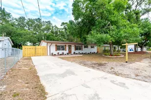 4203 Fawn Cir, Tampa, FL 33610 - Photo 2