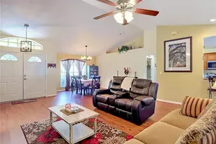 7104 Quail Hollow Blvd, Wesley Chapel, FL 33544 - Photo 6