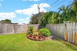6074 28th Ave N, Saint Petersburg, FL 33710 - Photo 32